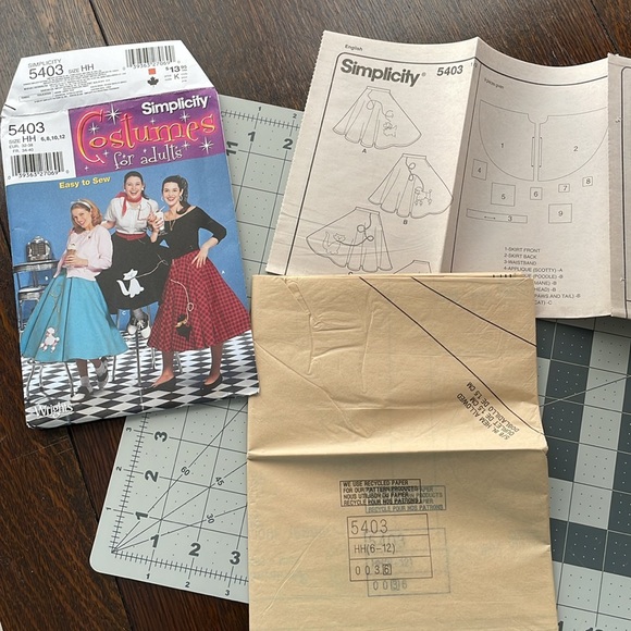Simplicity 5403, sewing costume pattern, fifties, retro poodle skirt, size 6-12 - Picture 6 of 7